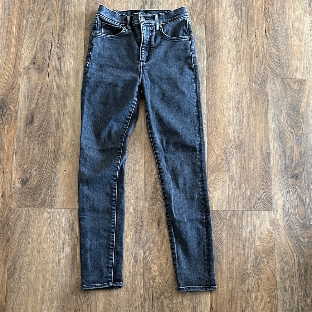 Denim Forum Dark Wash Skinny Jeans